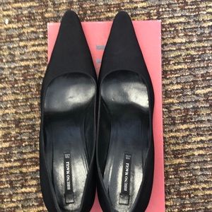 Bruno Magli black heals size 9